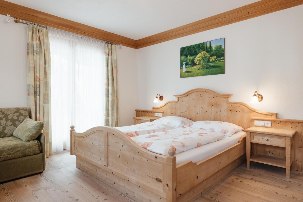 Garni Ciasa Urban Aparthotel Бадия Екстериор снимка