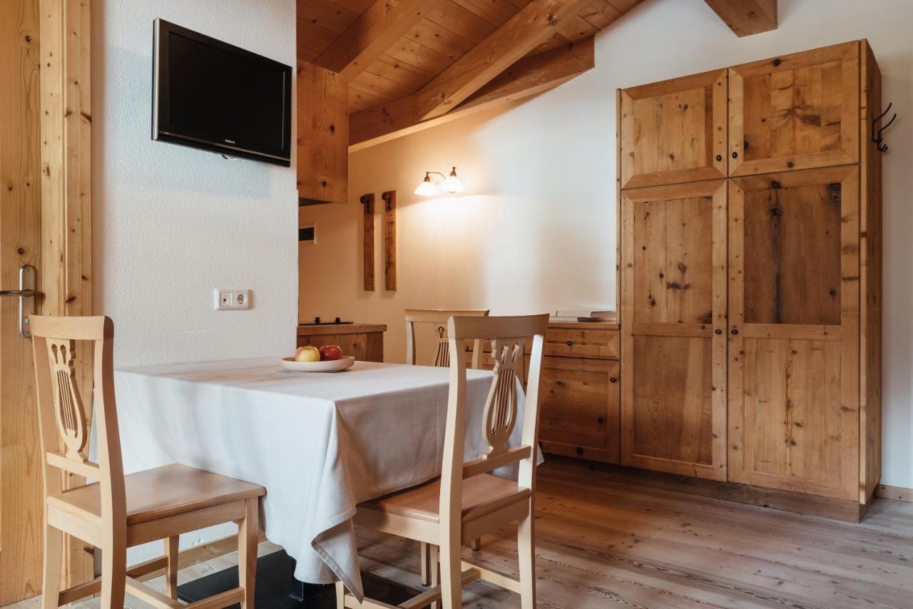 Garni Ciasa Urban Aparthotel Бадия Екстериор снимка